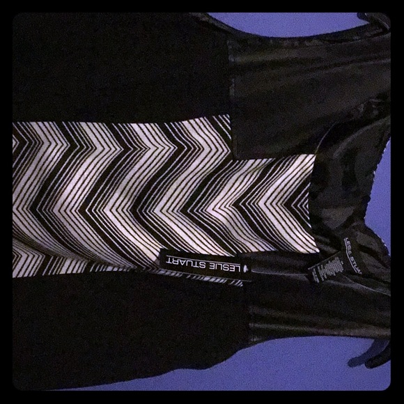 Dressy - Picture 1 of 4